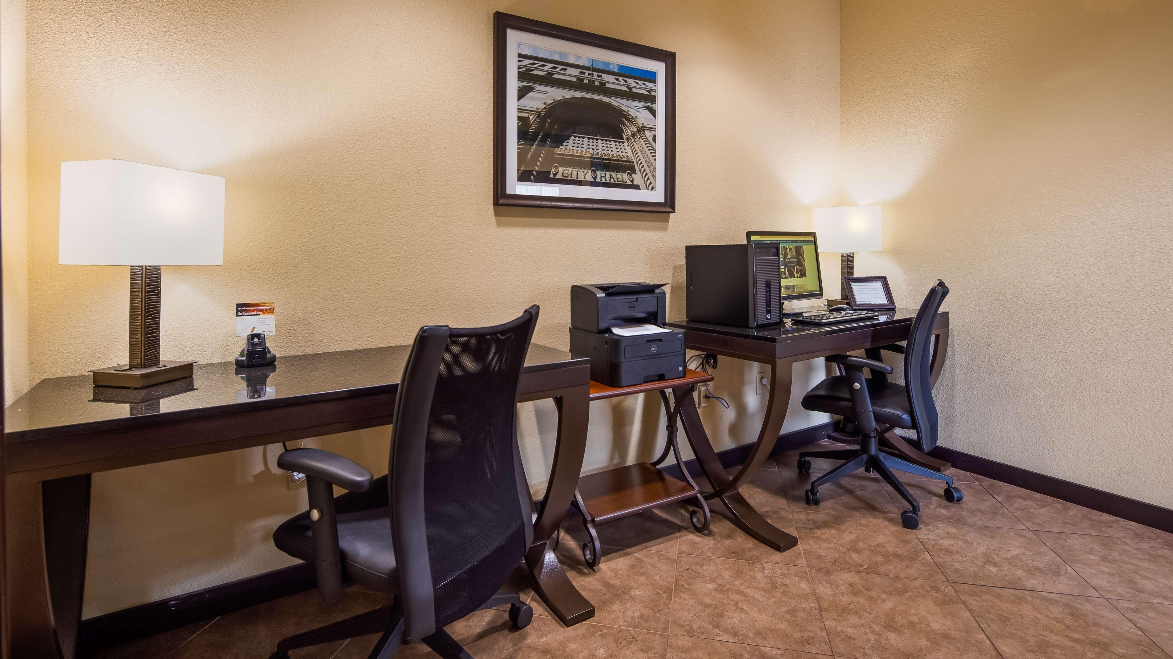 Best Western Windsor Pointe Hotel & Suites-At&T Center San Antonio Zewnętrze zdjęcie